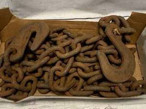 lot 100 image: Chain with Grab & Slip Hooks