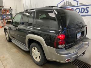 2002 Chevy Trailblazer 4x4 -No Reserve-