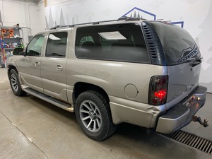 2003 GMC Yukon XL 1500 AWD -No Reserve-