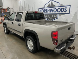 lot 2 image: 2006 Chevy Colorado 4x4 -No Reserve-