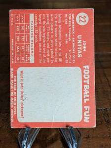 lot 70 image: 1958 Topps Johnny Unitas 2nd Year Football Card