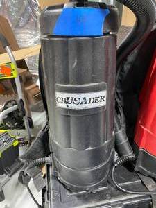 3 Commercial vaccums