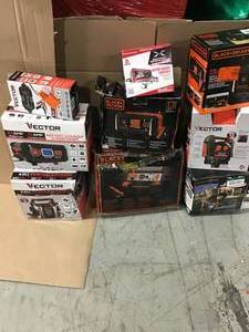 lot 8 image: Pallet with assorted Power stations various models and conditions see pictures