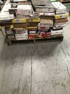 lot 15 image: Pallet with assorted Flooring see pictures