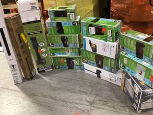 lot 30 image: Pallet with assorted Mailboxes open boxes see pictures