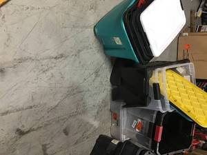 lot 109 image: ASSORTED PALLET WITH PLASTIC STORAGE CONTAINERS THAT COME IN DIFFERENT SIZESCOLORS SEE PICS