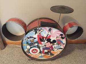 lot 25 image: Vintage Mickey Mouse Club Drum
