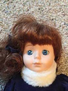 lot 79 image: Collectible Doll