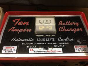 lot 115 image: Temp Ampere Battery Charger