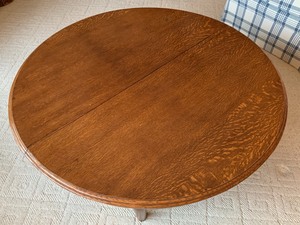 lot 8 image: Antique Oak Coffee Table Converted from a Dining Table