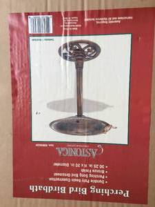 lot 134 image: Resin Bird Bath (NEW)