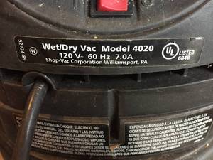 lot 208 image: Shop Vac Wet  Dry 6 Gallon Vac