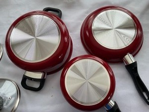 lot 309 image: New Three Piece Pan Set