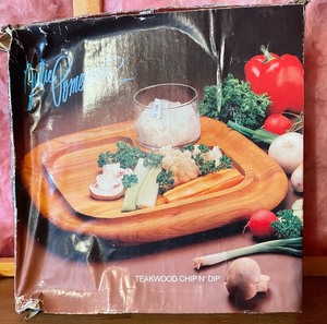 lot 293 image: Julie Pomeranz Teakwood Chip and Dip Set