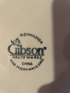 lot 244 image: Gibson Housewares Stoneware Service for 4
