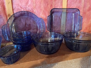 lot 235 image: Double Set of Anchor Hocking Company Cookware