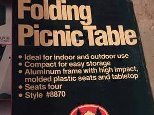 lot 280 image: Greatland Folding Picnic Table
