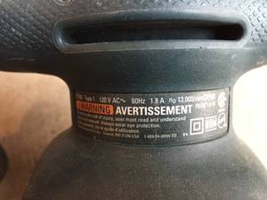 lot 311 image: Black and Decker Palm Sander