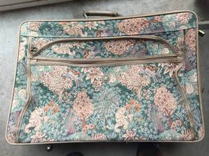 lot 338 image: Three Suitcases
