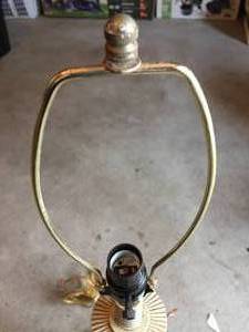 lot 365 image: Vintage Metal Table Lamp