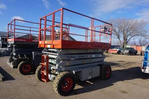 lot 1 image: Sky Jack Model 7127 4 x 4 Rough Terrain Scissors Lift