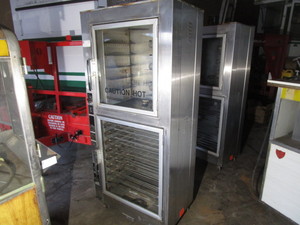 lot 8 image: Proofer oven