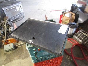 lot 19 image: cash register drawer