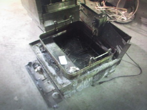 lot 42 image: Table top deep fryer 3