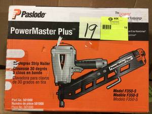 lot 19 image: Pneumatic 3-12 in. 30-Degree PowerMaster Plus Clipped-Head Framing Nailer by Paslode WORKING CONDITION SEE PICS 