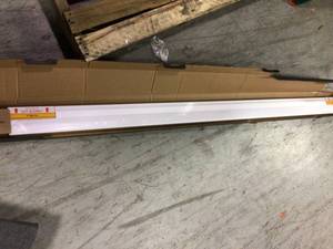 lot 8 image: Snow Drift 916 in. Cordless Light Filtering Cellular Shade - 71.25 in. W x 64 in. L(Actual Size 70.875 in. W x 64 in.L) costumer returns 