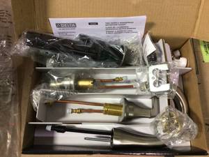 lot 20 image: Portwood 8 in. Widespread 2-Handle Bathroom Faucet in SpotShield Brushed Nickel by Delta costumer returns 