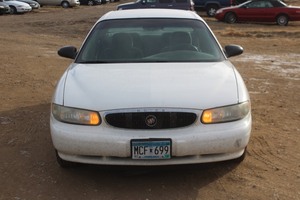 lot 6867 image: 2004 Buick Century Custom