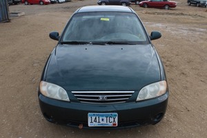 lot 6868 image: 2003 Kia Spectra