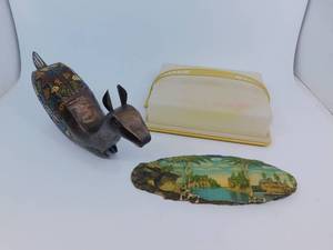 Tupperware Cake Carrier  Wisconcin Dells Painted Wood Plaque  Metal Scuplture