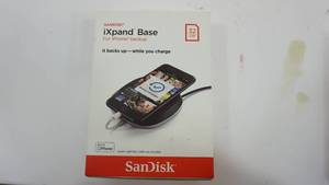 2 New Sandisk iXpand Base for iPhone Backup