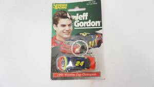 New Collectible Jeff Gordon Keychain -1995 Winston Cup Champion
