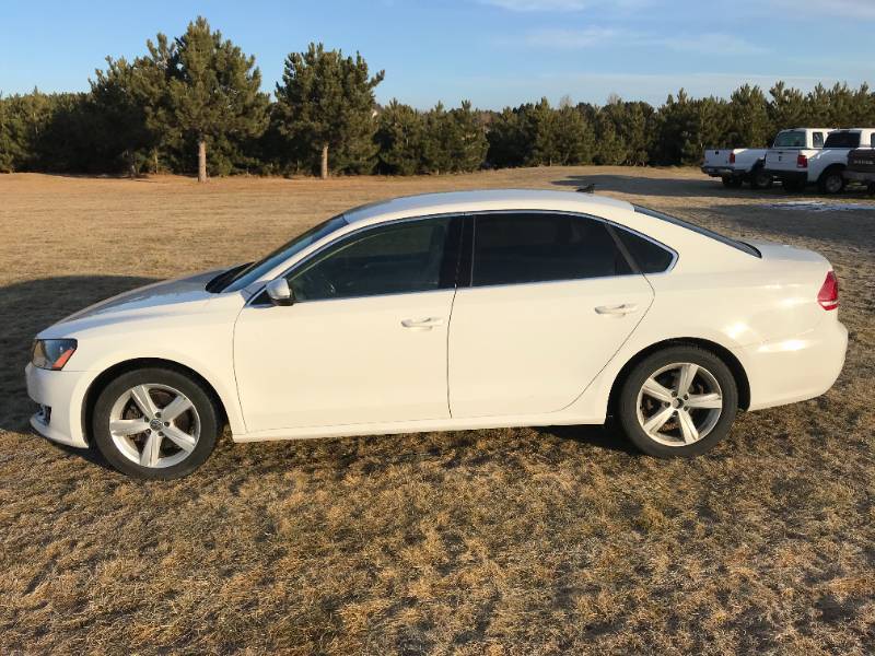 2015 Volkswagen Passat TSI SE