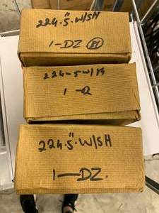 lot 44 image: 3 BOXES, KNIVES, NEW