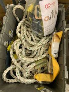 lot 45 image: ROOFTON SAFETY KITHARNESSES