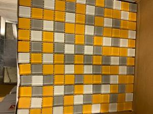 lot 48 image: DALTILE TILES