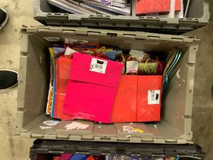 lot 63 image: BOX OF ASSORTED GIFT BAGSBOXES