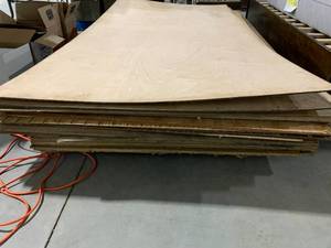 lot 10 image: ASSORTED WOODPANELING PIECES