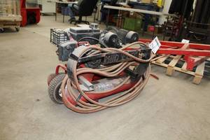 lot 254 image: Tecumseh 172cc Gas Powered Air Compressor