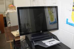 lot 54 image: Elo Touchscreen Computer Monitor 19
