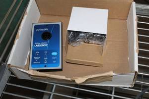 lot 62 image: Guardian Labconco Airflow Monitor (in box)