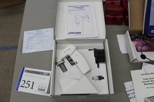 lot 251 image: Jencons Power Pette Plus Controller (in box)