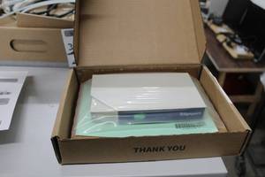 lot 74 image: Digi Edgeport USB Converter (in box)
