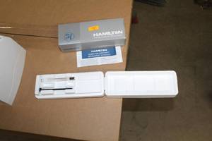 lot 63 image: Hamilton Gastight Instrument Syringe (in box)