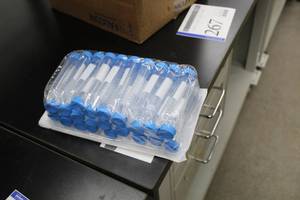 lot 267 image: Lot of (1 Case) 15ml High-Clarity Polyproylene Conical Tubes 17x120mm 500 cs