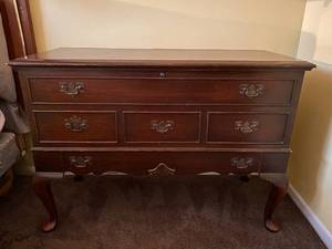 Lane Cedar Chest